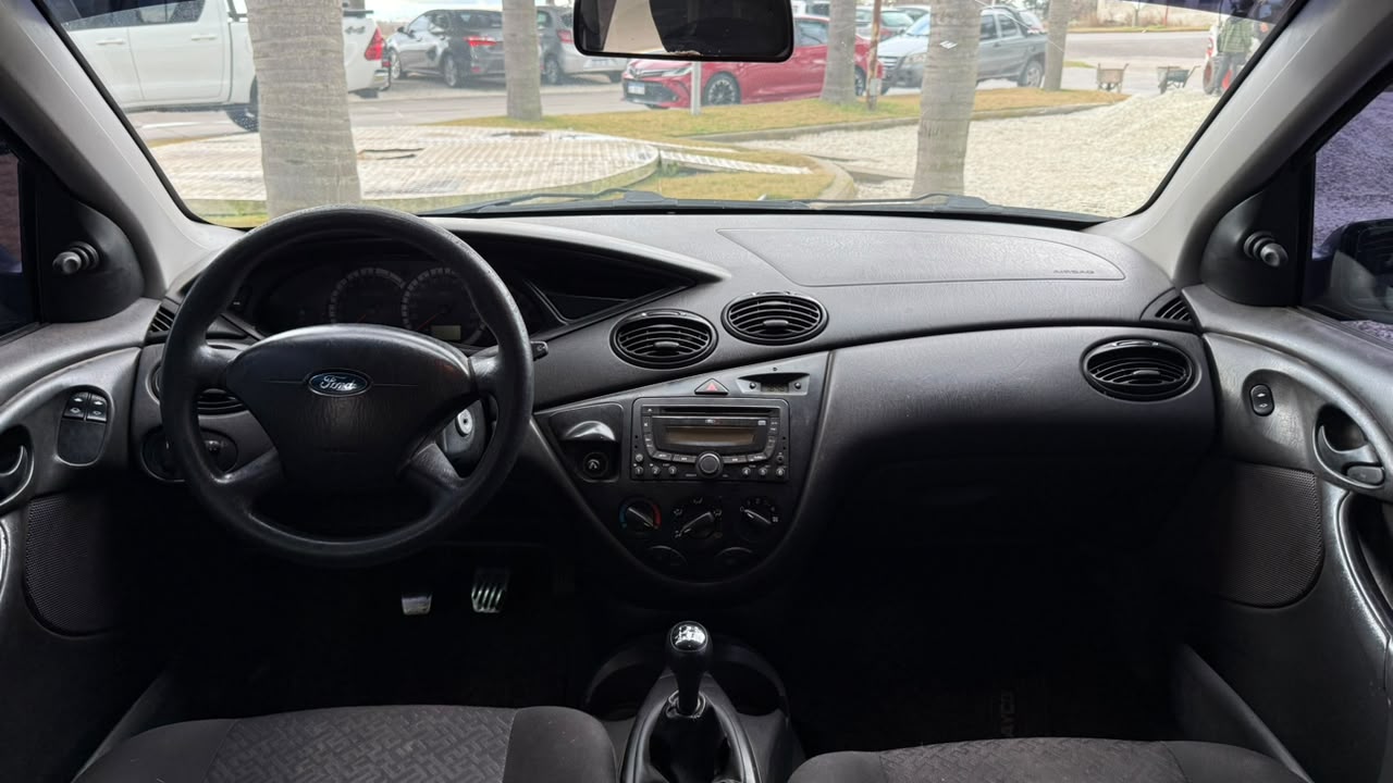 FORD - FOCUS  ONE  AMBIENTE  1.6   - MANUAL  - 2009